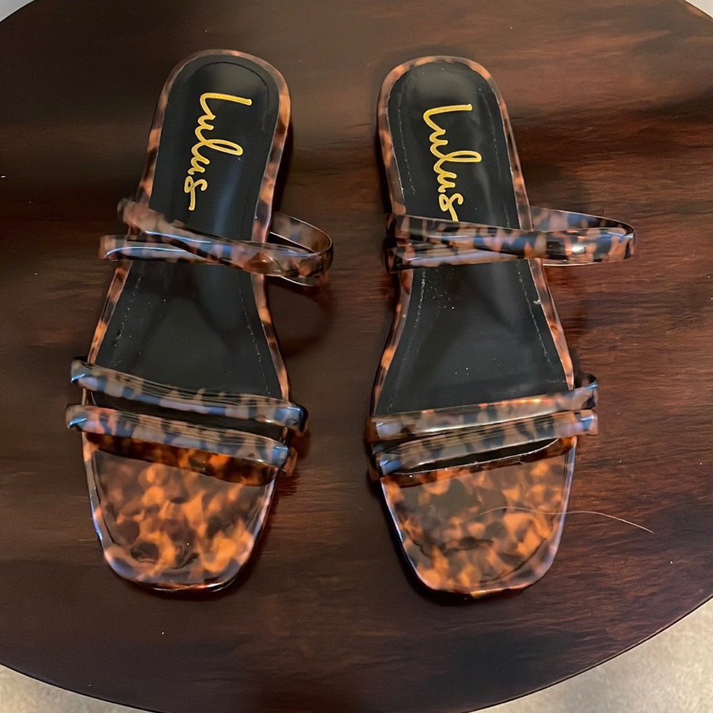 TORTOISE SHELL PRINT Lulus sandals *3/$15* BUNDLE AND SAVE